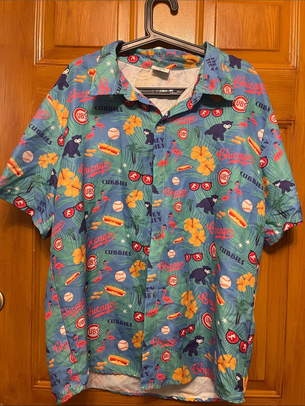 Chicago Cubs Blue Tropical Short-Sleeve Button-Down Shirt